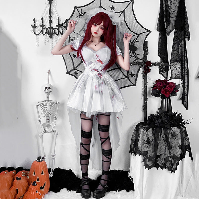 European and American style dark goth Halloween costume, adult witch costume, tailcoat, vampire bride performance dress